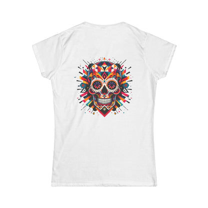 Camiseta Femenina Calavera Mexicana Vibrante de PrintAlchemyst - Fiesta de Colores