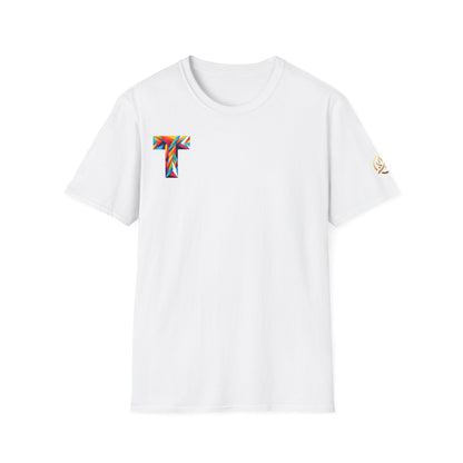 Trazo de Tradición - Camiseta con Inicial 'T' Estilo PrintAlchemyst