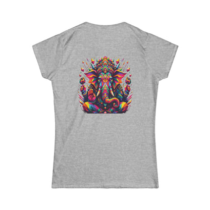 Camiseta Femenina Ganesh Multicolor de PrintAlchemyst - Espíritu y Estilo